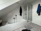 ... Wanne + Dusche - 