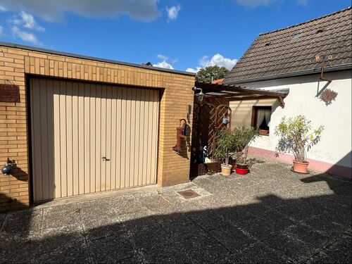 Garage - 