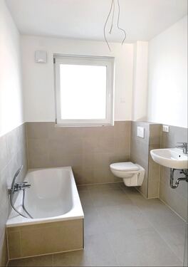 ... und ebener Dusche - 
