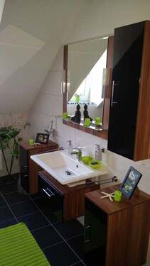 Badezimmer 2. OG - 