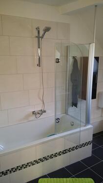 Badezimmer 2. OG - 