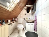 Wannenbad im Dachgeschoss - 
