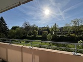 Grüne Aussicht zu allen Seiten der Loggia - 