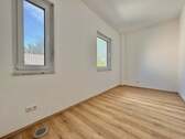 Geräumiges Kinderzimmer (OG) - 