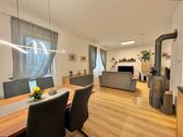 ... mit Kamin und Essbereich... - 