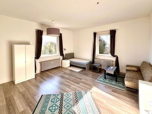 … und Zimmer 4 im OG - 