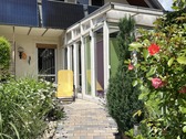 Terrasse mit Wintergarten - Einfamilienhaus mit 149,52 m&sup2; in Giesen zum Kaufen