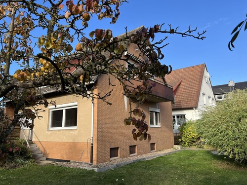 Gartenansicht - Einfamilienhaus mit 128,00 m² in Giesen zum Kaufen