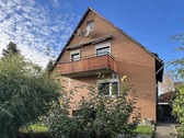 Straßenansicht - 5 Zimmer Einfamilienhaus in Giesen