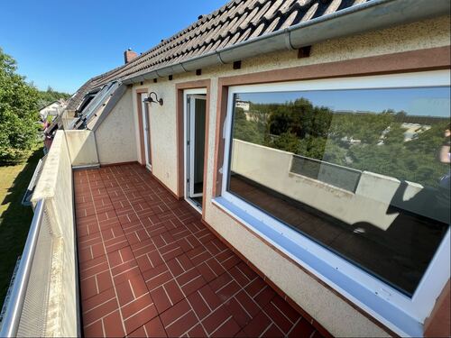 ... Zugang zum Balkon - 
