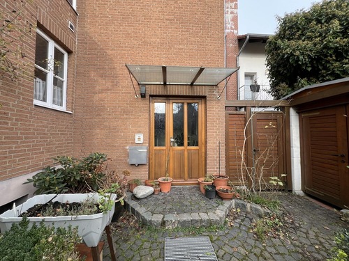 Hauseingang - Einfamilienhaus mit 158,97 m&sup2; in Wendeburg zum Kaufen