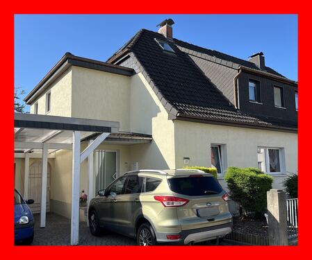 Vorder-/Seitenansicht - Das könnte Ihr neues Zuhause sein