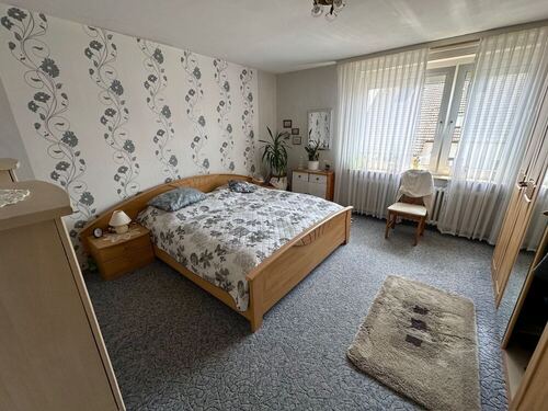 Geräumiges Schlafzimmer (EG) - 