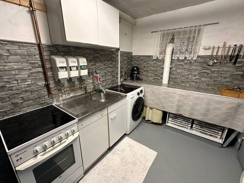 Abstellraum mit Küchennische (KG) - 