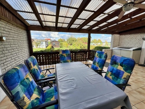überdachte Terrasse - 