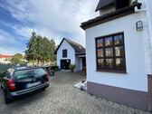 Zufahrt Hof - Zweifamilienhaus mit 190,00 m² in Bad Harzburg zum Kaufen
