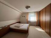 Schlafzimmer im Dachgeschoss - 
