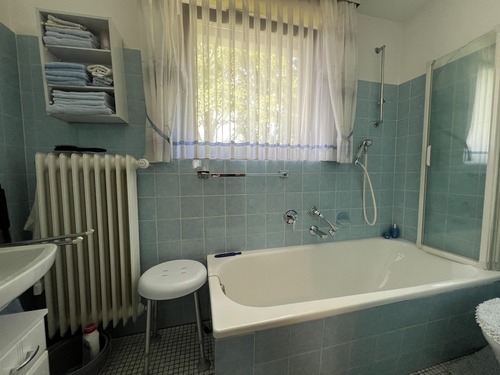 Badezimmer im Erdgeschoss - 