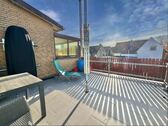 ... zur Dachterrasse und ... - 