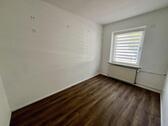 Büro/Ankleidezimmer (OG) - 