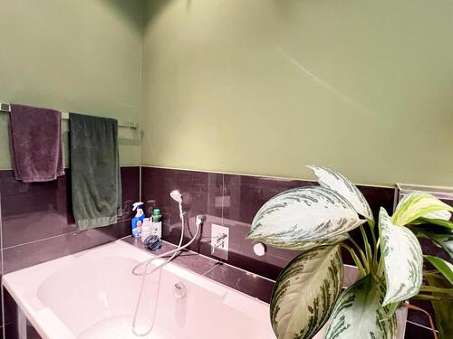 Detailansicht Badewanne - 