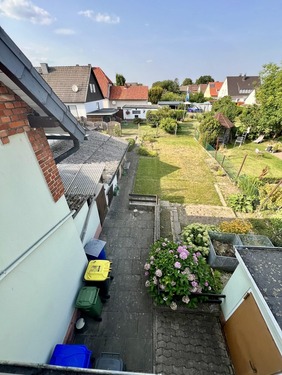 Blick auf das schöne Grundstück - 