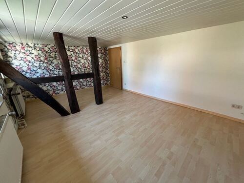 großzügiges Schlafzimmer - 