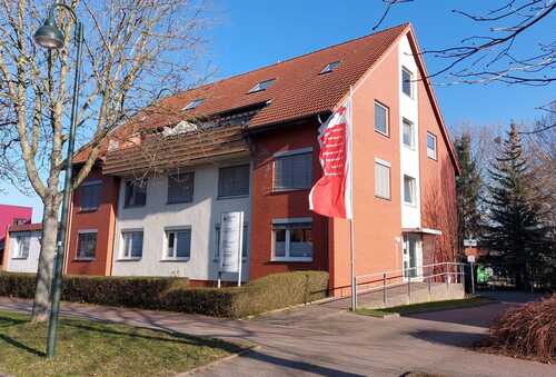 Vorderseite 2 - 23 Zimmer Mehrfamilienhaus, Wohnhaus in Gronau