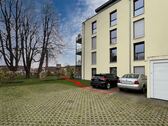 PKW-Stellplatz - Erdgeschoßwohnung mit 111,00 m² in Hildesheim zum Kaufen