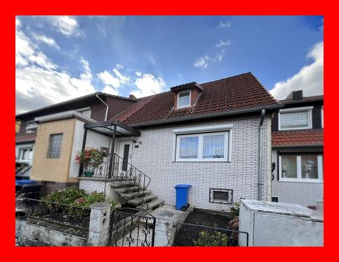 Außenansicht - Gepflegtes Reihenhaus mit Potenzial