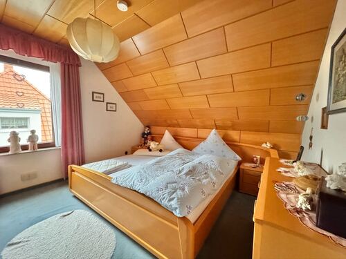 Großes Schlafzimmer (OG) - 