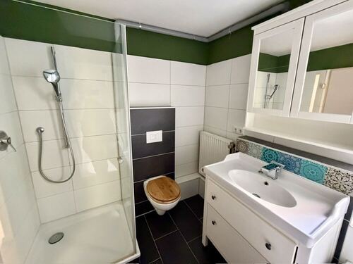 Bad mit Dusche ... - 