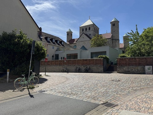 Umgebung - Etagenwohnung mit 47,00 m² in Hildesheim zum Kaufen