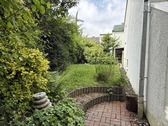 Garten neben dem Haus - 