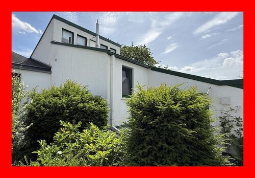 Hausansicht - Stilvolles RMH mit offenem Wohngefühl