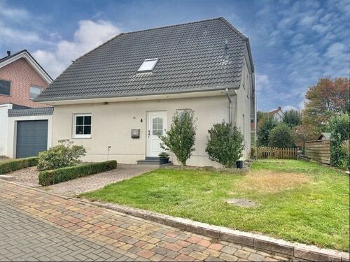 Frontansicht - 4 Zimmer Einfamilienhaus in Bockenem