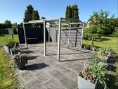 zweite Terrasse im Garten - 
