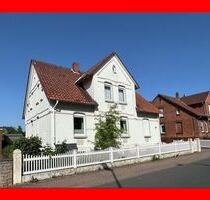 Viel Potenzial in ruhiger Lage - 225.000,00&nbsp;EUR Kaufpreis, ca.&nbsp; 255,24&nbsp;m&sup2;&nbsp;Wohnfl&auml;che in Ilsede (PLZ: 31241) Ölsburg