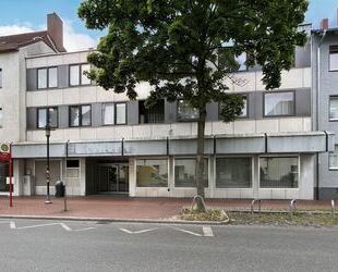 Hoch frequentierte Lage - 1.750,00 EUR Kaltmiete, ca.  313,00 m² in Hildesheim (PLZ: 31137) Nord