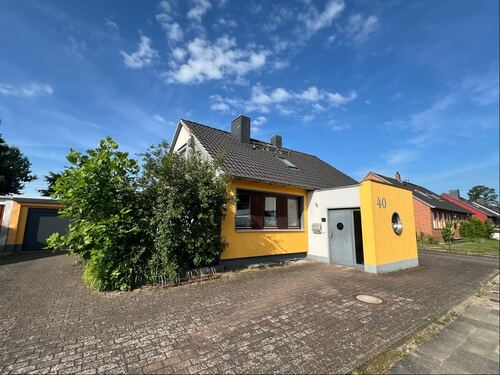 Straßenansicht - Einfamilienhaus mit 113,15 m&sup2; in Peine zum Kaufen