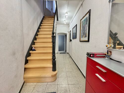 Eingangsdiele (EG) - Reihenmittelhaus mit 133,00 m² in Bad Salzdetfurth zum Kaufen