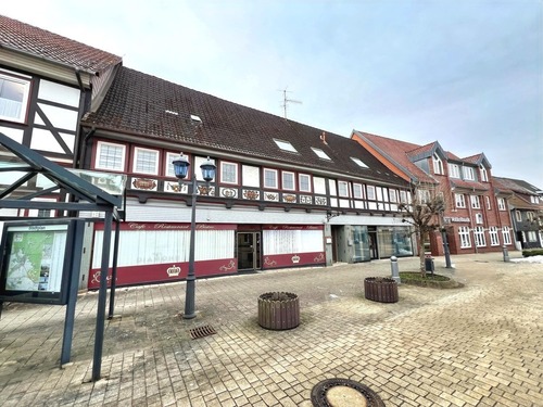 Frontansicht - 8 Zimmer Mehrfamilienhaus, Wohnhaus in Herzberg