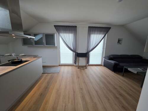 Großes Wohnzimmer mit ... - 