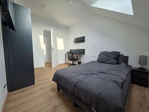 Modernes Kinderzimmer (DG) - 