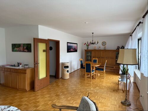 Wohn- und Esszimmer - 