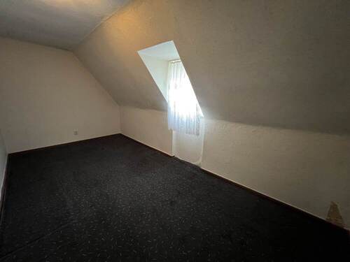 Kinderzimmer (DG) - 