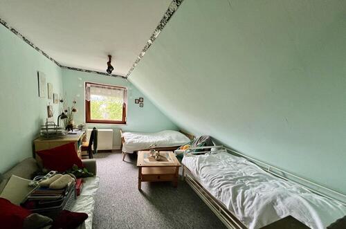 Wohnlich ausgebauter Dachboden - 