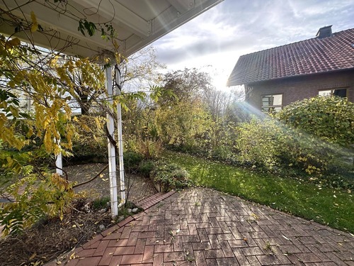 ersten Terrasse (EG). - Einfamilienhaus mit 175,00 m&sup2; in Diekholzen zum Kaufen