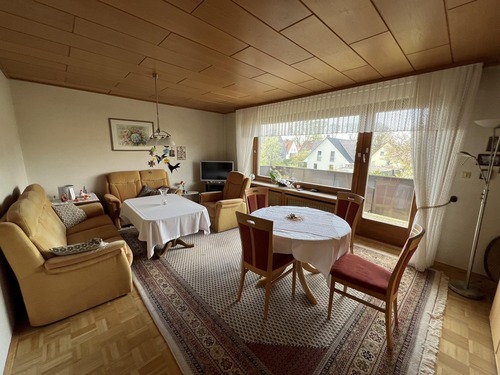 Wohnzimmer mit Balkon OG - 