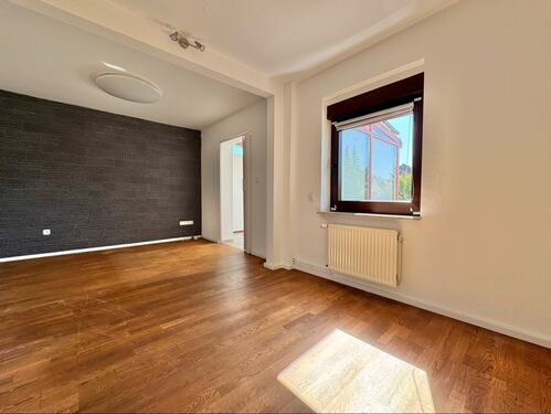 Großzügiges Schlafzimmer... - 